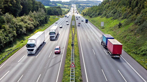 Được “ưu ái” đầu tư nhưng phí vận tải đường bộ Việt Nam vẫn đắt đỏ hàng đầu khu vực